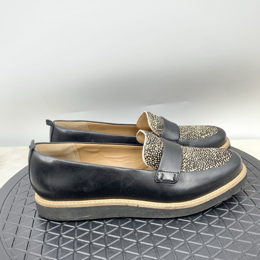 Clarks Shoes Women Size 8.5 Loafers Black Leather Print Calf Hair Slip On Oxford